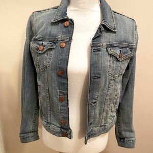 💕Auth💕 H &M blue denim jacket 
Size 8
Great condition see pics